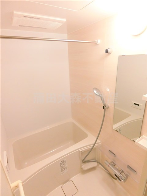 K-house西蒲田の浴室|追焚と浴室乾燥機付きのお風呂　バスルーム