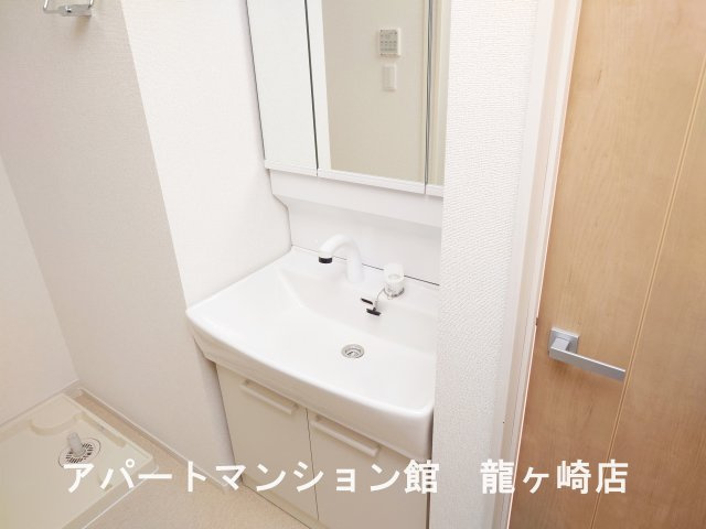 フラン　メゾン　ソレイユの独立洗面台