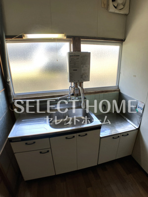 【キッチン】 | 渥美荘 | コンパクトなキッチンで掃除もラクラク