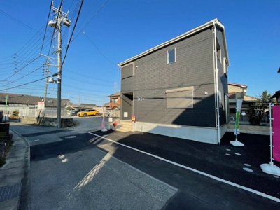 【前面道路含む現地写真】 | 緑区大高町第12　全1棟 | 撮影
社長の村田です！
自らプレイヤーとして営業しています
長年の経験と実績から皆様により良いマイホーム購入のご提案をいたします。
住宅ローンの不安や購入後の不安等何でもご相談ください。
