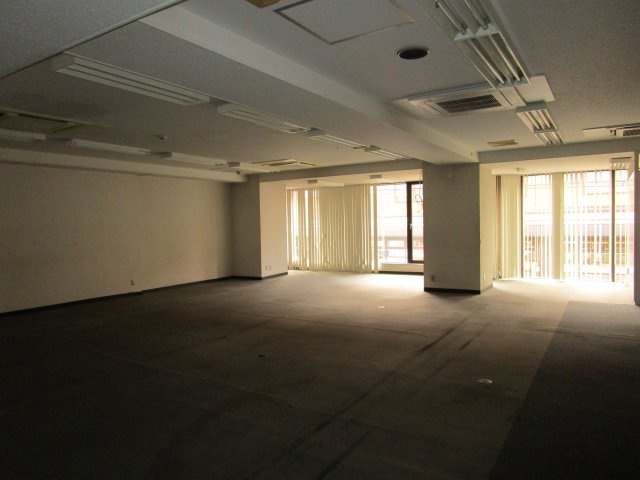  | パレ日影門
