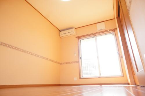 【その他】 | レグルス | フローリングのキレイなお部屋です。
