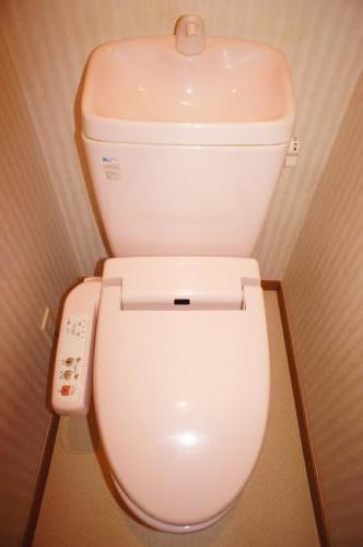 【トイレ】 | レグルス | 清潔感あるトイレです。