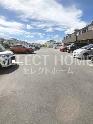 【駐車場】 | 第２リバーストーン | 駐車場があるので、車を買う予定の方も安心です