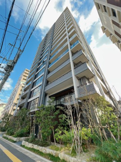 【外観】 | 【ブランシエラ赤坂はなみずき通り】最上階、高級感溢れる2020年築のマンションが登場♪バルコニーから福岡の絶景を見渡せます。