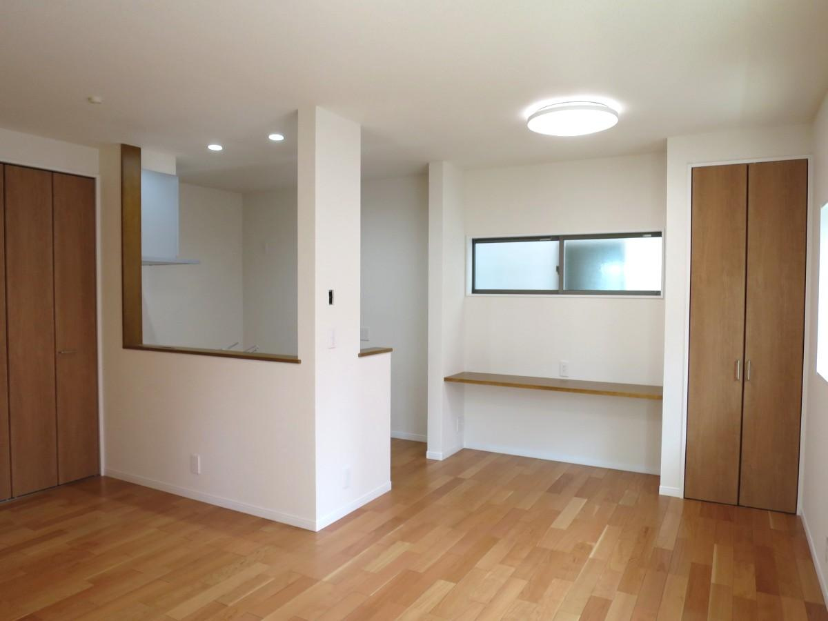 高知市旭天神町 A区画　新築戸建ての居間・リビング