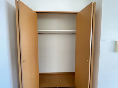 【収納】 | ミリオーネ・シャトウ高砂 | 別号室の写真になります。現況優先。
