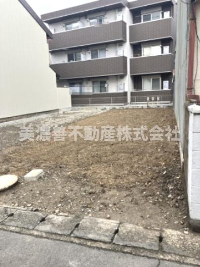 ６１８９７　岐阜市松鴻町土地の外観