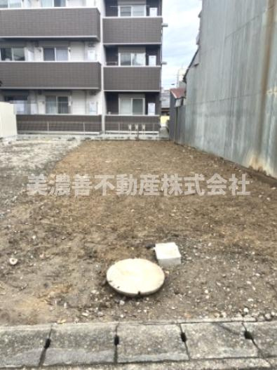 ６１８９７　岐阜市松鴻町土地の外観