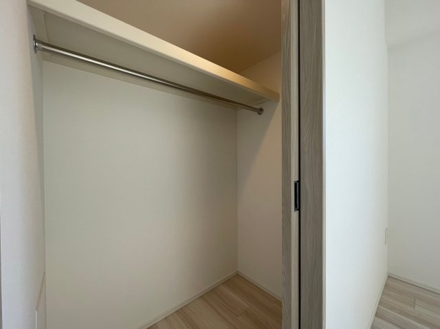 レジュールアッシュ谷町四丁目グランクラスの収納