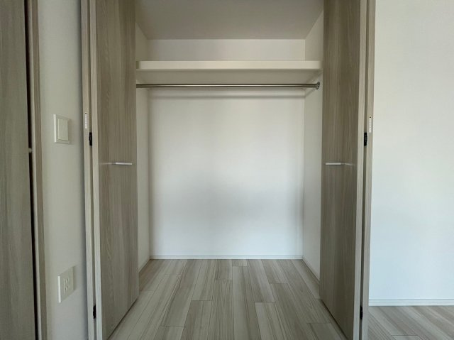 レジュールアッシュ谷町四丁目グランクラスの収納