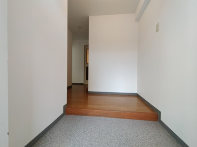 【玄関】 | スプルースコート | 広めの玄関