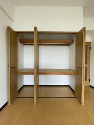 【収納】 | シティスクエア福岡 | 別号室の写真になります。現況優先。