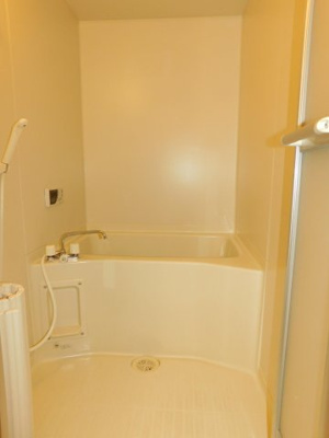 【浴室】 | ブルックハウス大橋 | 別号室の写真になります。現況優先。