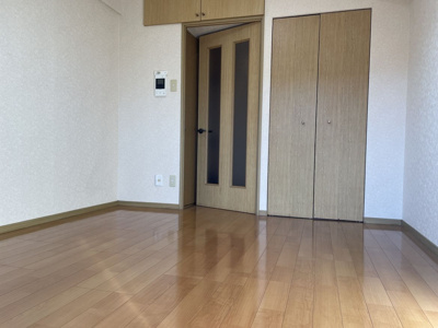 【居間・リビング】 | ダイナコートパインズヒル | 別号室の写真になります。現況優先。