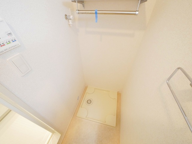 ハイフィールドⅢの設備|室内洗濯機置場あります