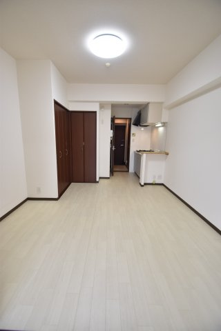 大阪市城東区野江２丁目の賃貸マンションの居間・リビング