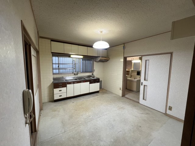 和歌山市毛見・中古戸建・54534のキッチン