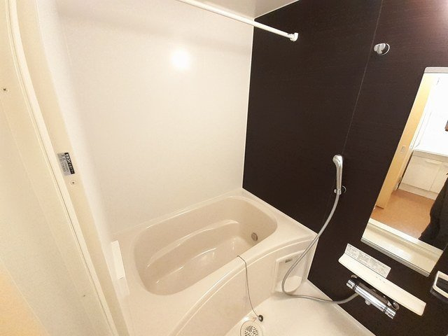 サンフラワー宗像の浴室|コンパクトで使いやすいお風呂です