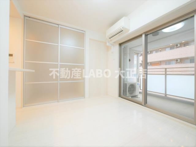 CITY SPIRE難波グレイスの洋室