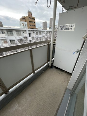 【バルコニー】 | 関目コーポA棟 | バルコニーは南向きで陽当たり良好です♪