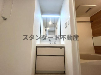 【独立洗面台】 | シーズンフラッツ梅田NORTH