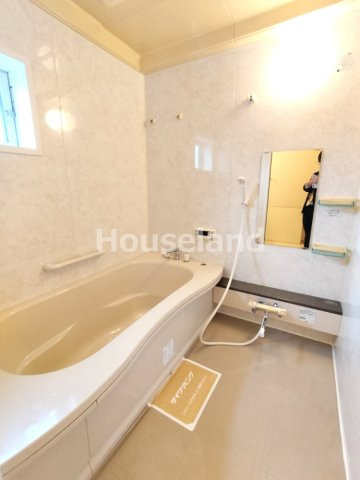 アリビオ黒田の浴室