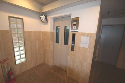 【ロビー】 | レジオス板橋本町アヴィニティー　13507 | エレベーター完備で移動もらくらく♪