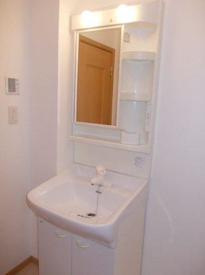 【独立洗面台】 | ヴィラ・アベニールＢ | 洗面所