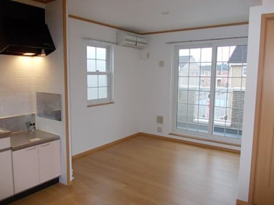 【居間・リビング】 | ヴィラ・アベニールＢ | 居室・リビング