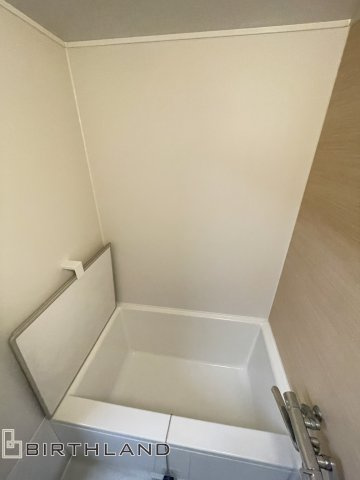 信和大町マンション　3階の浴室