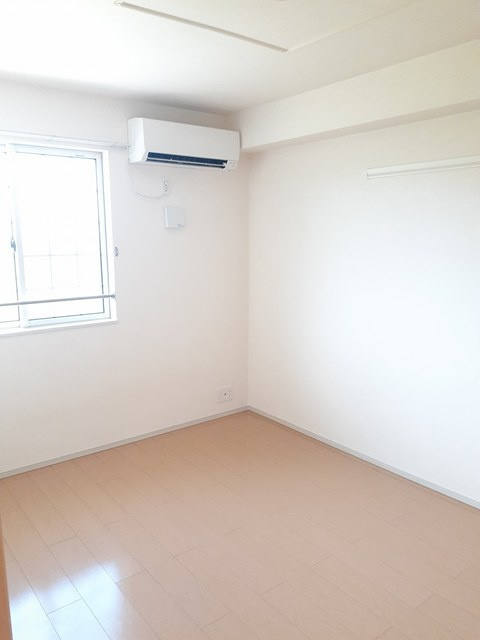 フォルトゥーナCの洋室