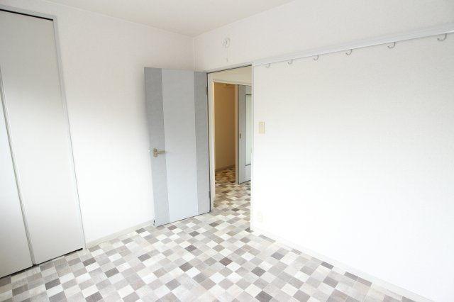 【洋室】 | モンパルク錦ケ丘