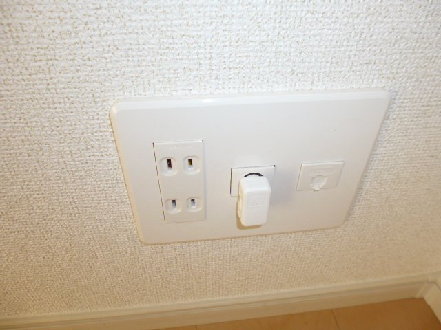 エスペランサＳの設備|ＴＶジャック・電話モジュラー