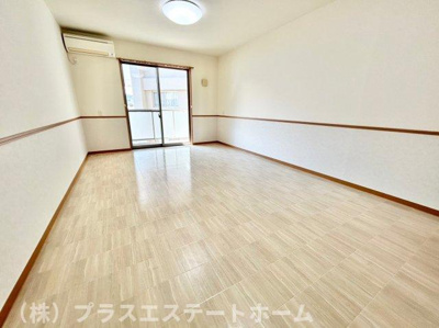 【居間・リビング】 | ルセール 「長田」駅 徒歩2分