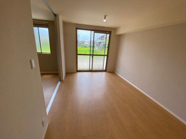 シャーメゾン塩屋の居間・リビング