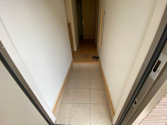 シャーメゾン塩屋の玄関