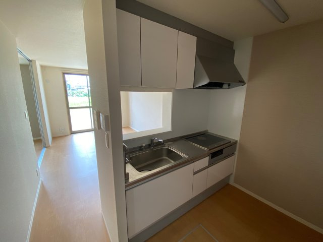 シャーメゾン塩屋のキッチン