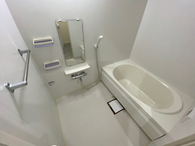 シャーメゾン塩屋の浴室