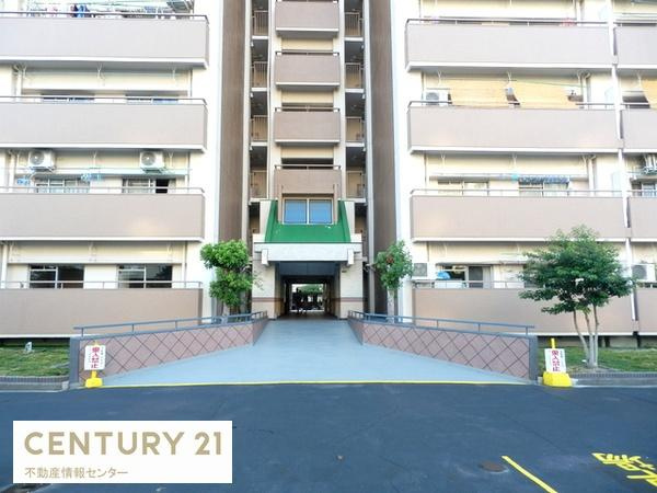 【エントランス】 | 此花厚生年金住宅　C棟 | 周辺には公園もございます！
