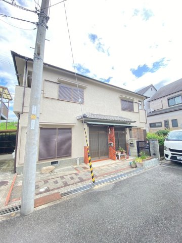 五十鈴貸家の外観