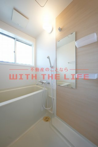 カームハウス【キャッシュバック対象物件】の浴室|コンパクトで使いやすいお風呂です