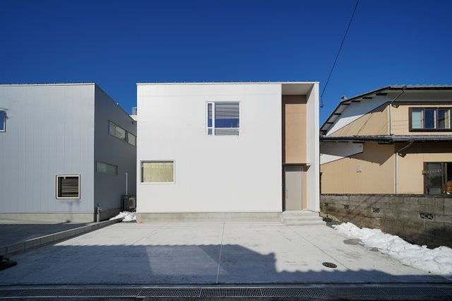 西区小針5丁目　新築戸建A棟の外観