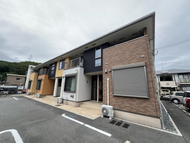 Ｒグレイ砥堀の外観