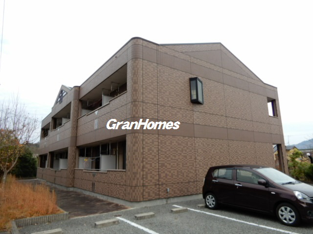 メイプル・パラーシオ