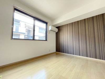 【内装】 | コーポ・ミズーリ Ａ | アクセントクロスの洋室