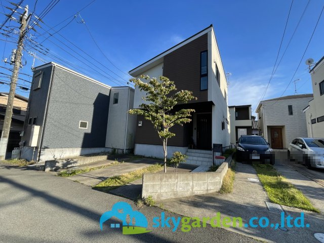 平塚市根坂間　中古戸建