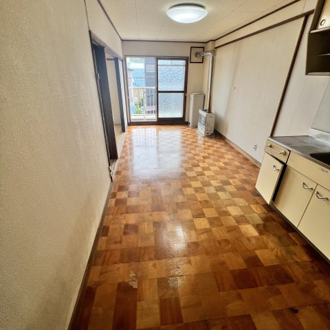 めぐみマンションの居間・リビング