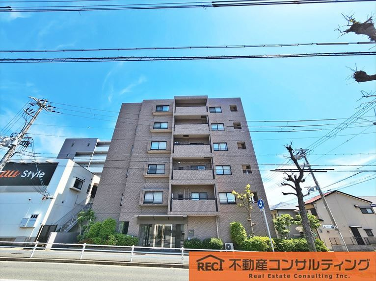 甲南山手ガーデンハウスの外観