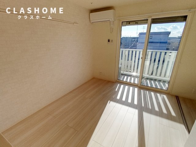 Ｓｙｍｐｈｏｎｙ　　刈谷市近郊の賃貸はクラスホーム刈谷店の居間・リビング|同物件の別部屋になります。